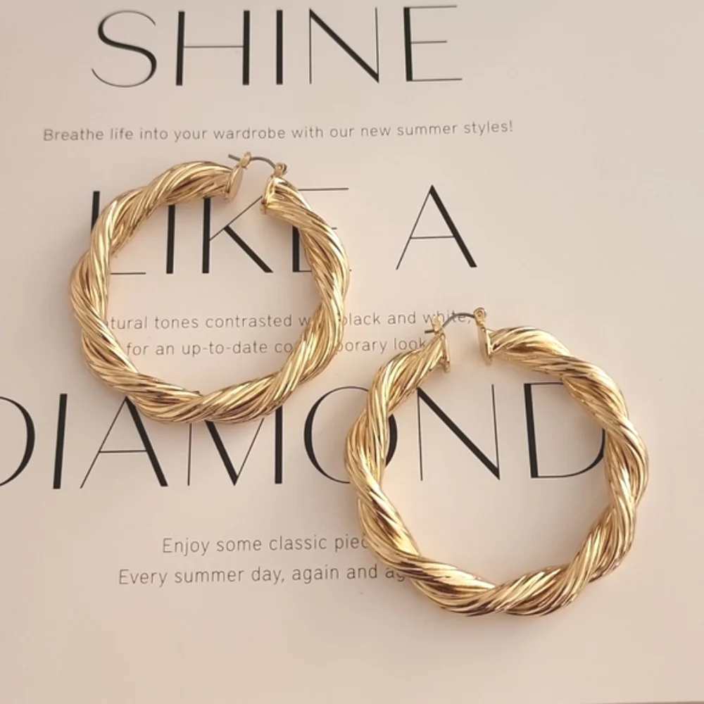 GOLD HOOP Earrings Twisted Chunky Thick Y2K Statement Hip Hop Hoops - Picture 5 of 16